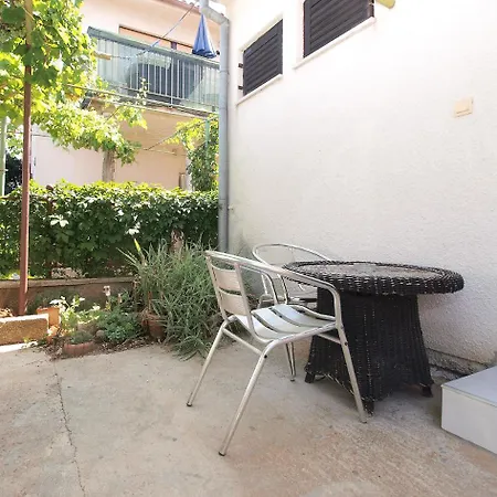 아파트 Sonja 695 풀라